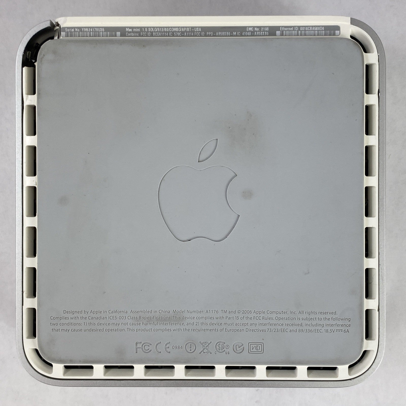 Apple Mac Mini A1176 2006 Core Solo T1200 1.5GHz 512MB RAM No HDD No OS No AC8