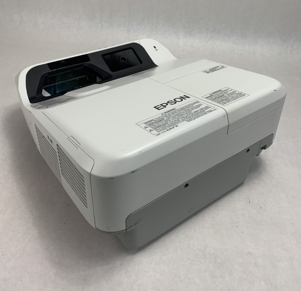Epson PowerLite 695Wi H740A LCD Lamp Projector 4896 Lamp Hours - No Remote0