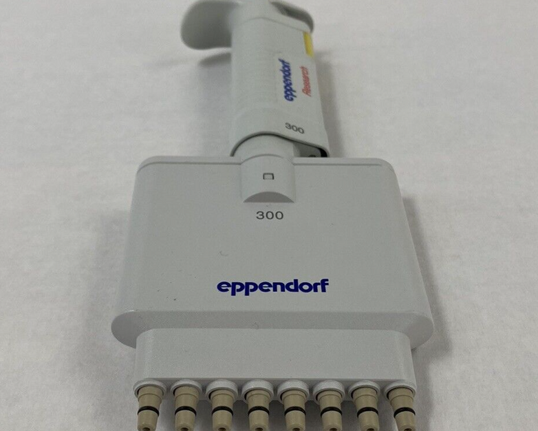 Eppendorf Research 300 30-300 uL 8-Channel Multichannel Manual Pipette