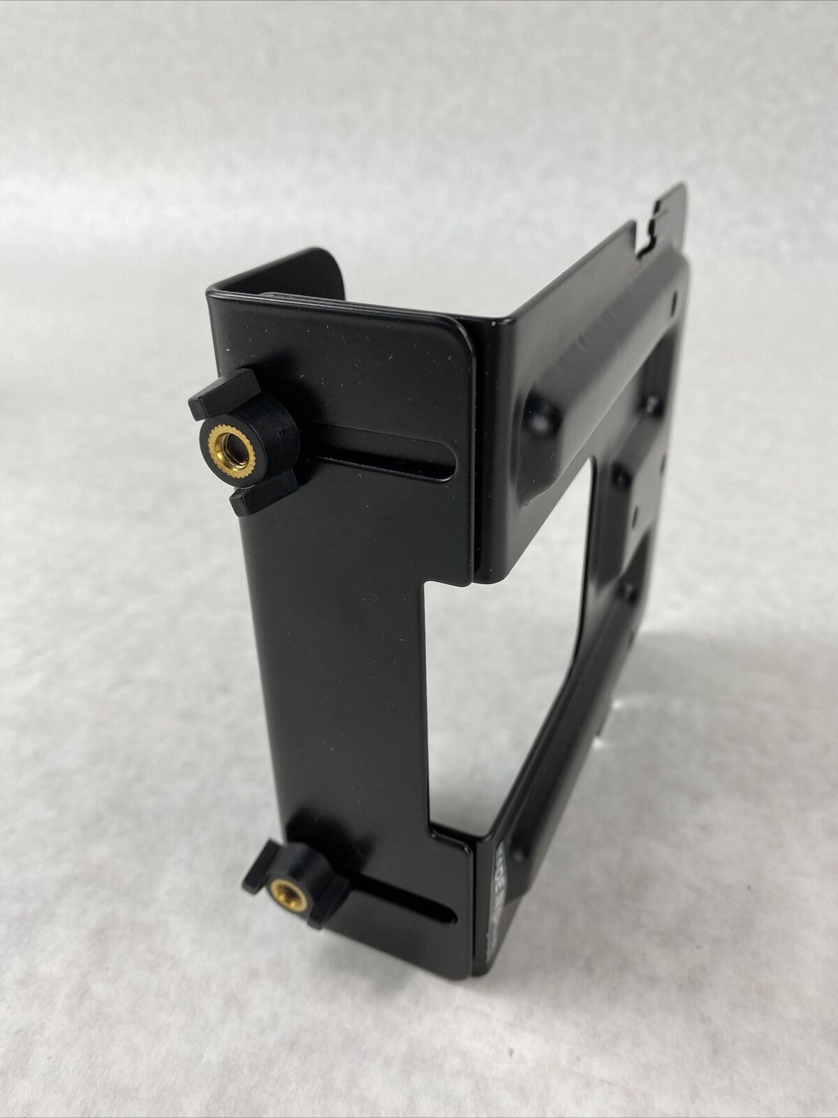 Mount Plus APM-06-02 Streaming Media Player Wall Mount Black X0020TZWN5
