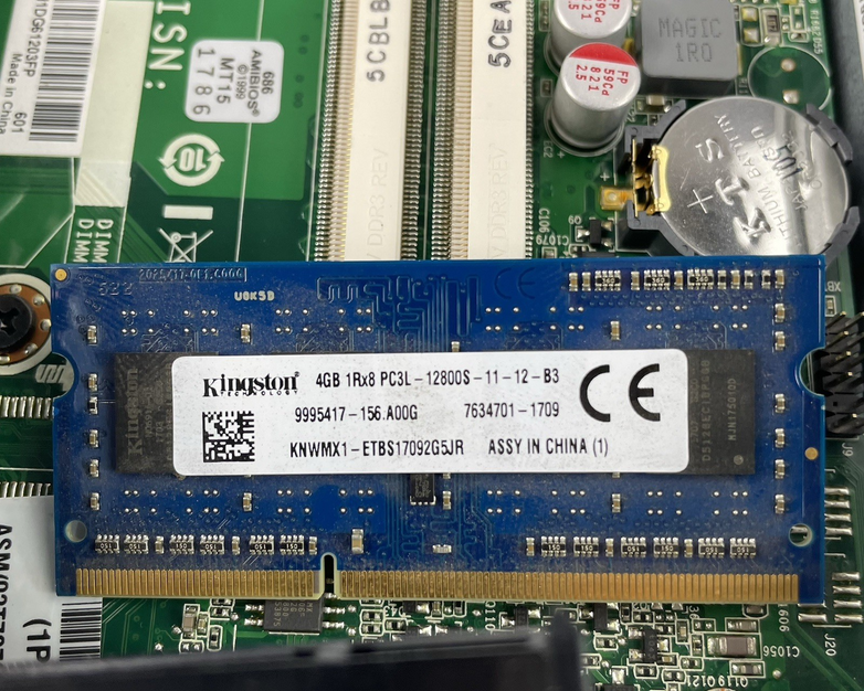 Lenovo ThinkCentre M83 Micro i5-4570TE 2.70 GHz 4 GB RAM No SSD/OS/AC