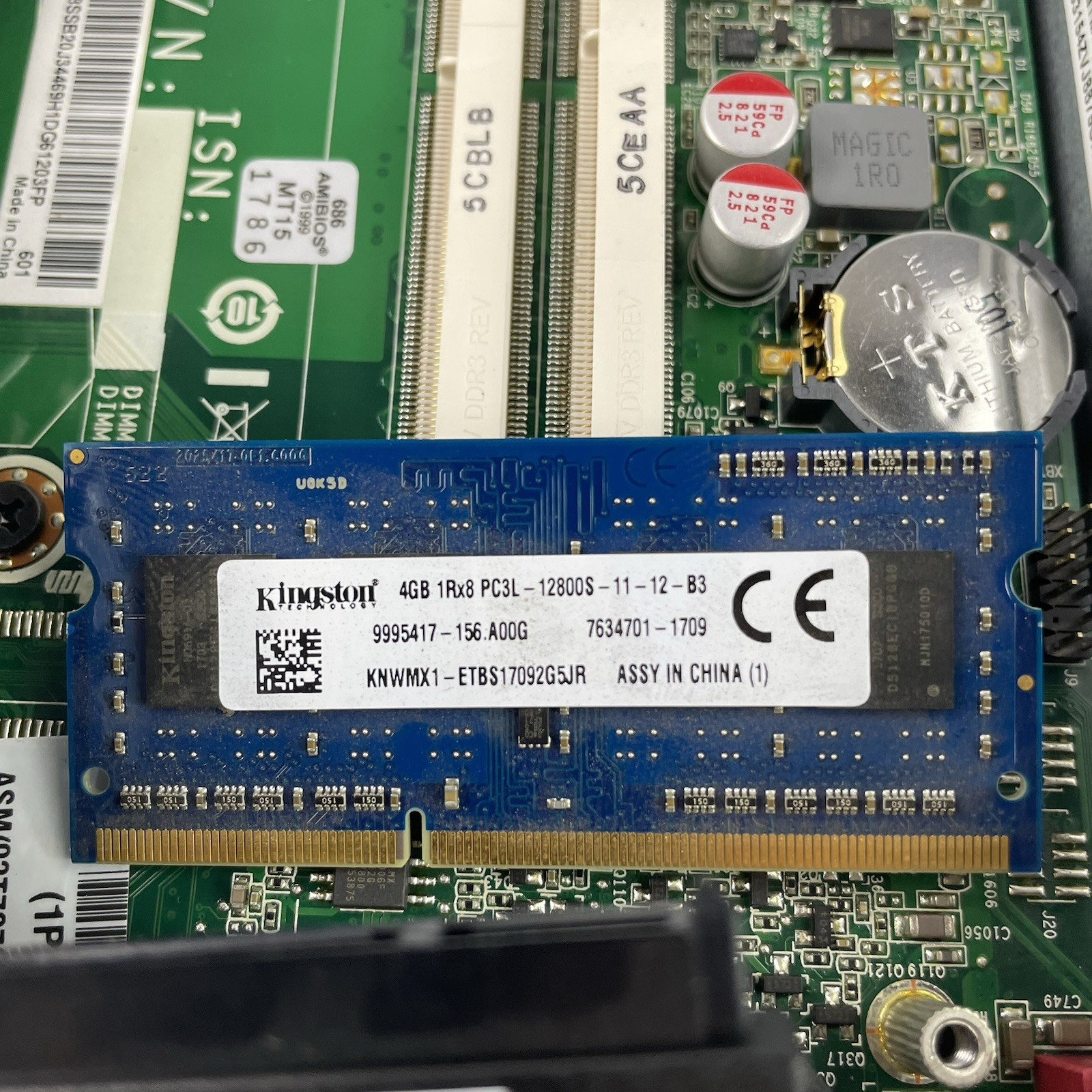 Lenovo ThinkCentre M83 Micro i5-4570TE 2.70 GHz 4 GB RAM No SSD/OS/AC14