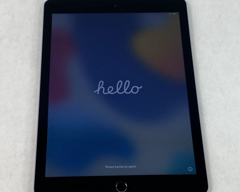 Apple iPad Air 2 A1566 16GB 9.7" Wi-Fi Space Gray IOS 15.8.4