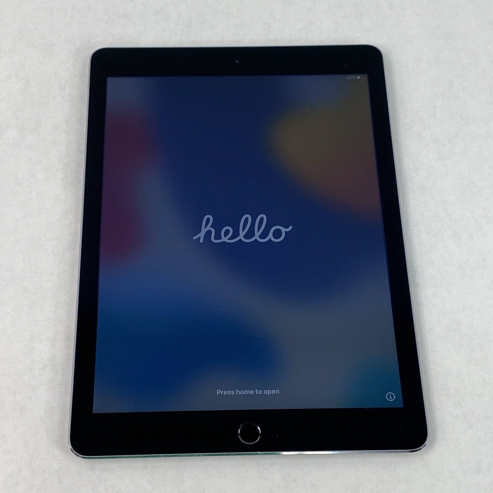 Apple iPad Air 2 A1566 16GB 9.7" Wi-Fi Space Gray IOS 15.8.41