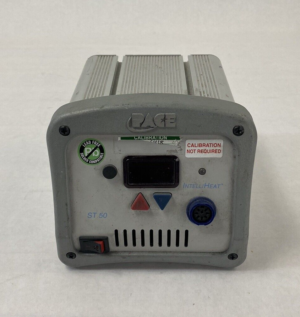 PACE ST 50 IntelliHeat Soldering Station For Parts or Repair No Power Cord/Wand