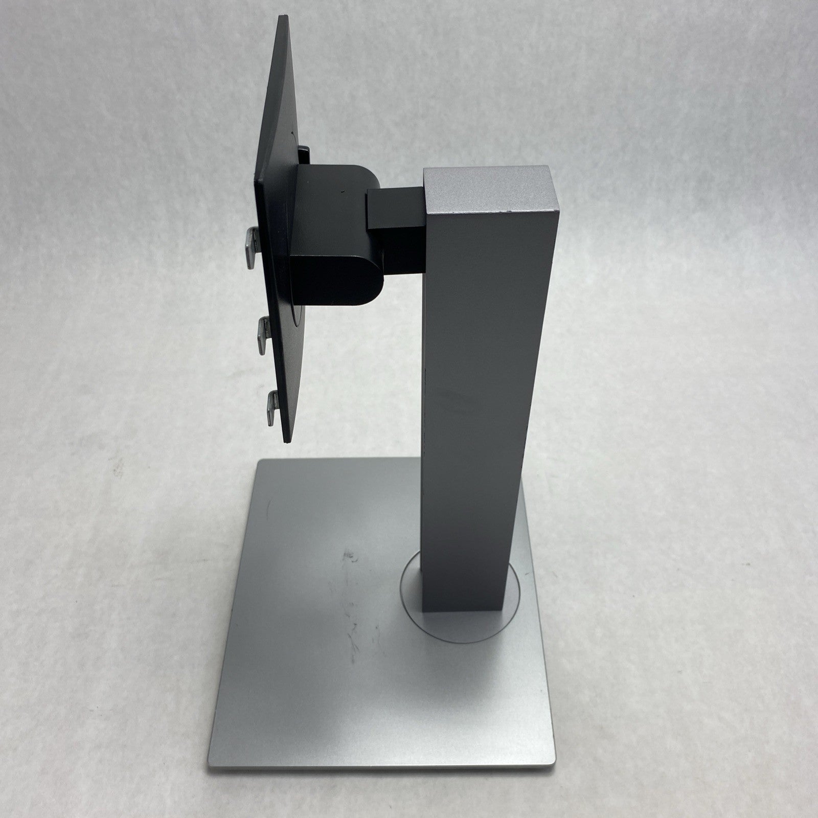 HP E233-V2 Grey Monitor Stand - Lot of 34