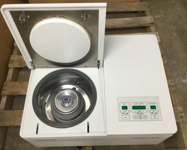 Eppendorf 5402 Centrifuge  Includes Power Supply  Err 6  Parts or Repair Only