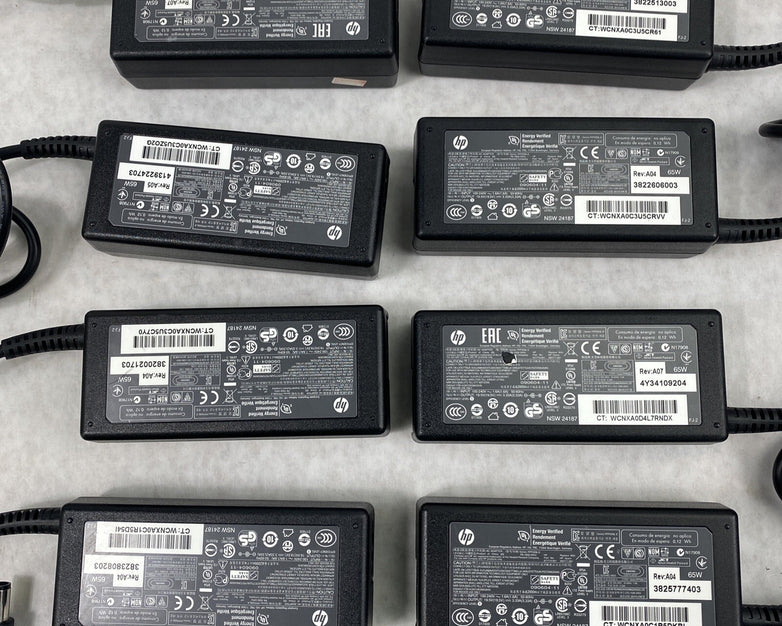 Lot of 8 Genuine HP 693711-001 65W AC Adapters 677774-001 Large Tip