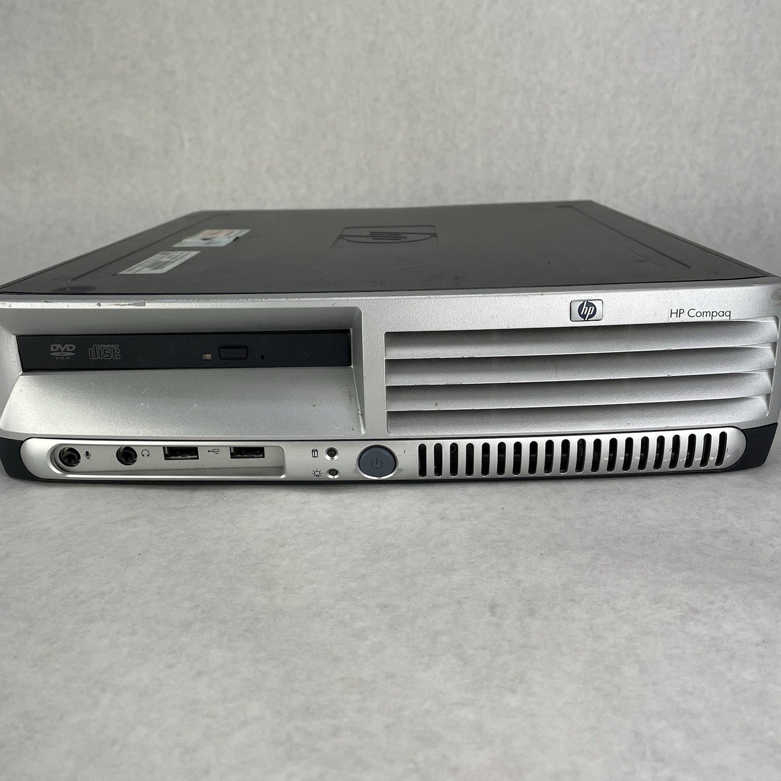 HP Compaq DC 7700 Ultra Slim Pemium D 3.4 GHz 3 GB Ram CD/DVD No HDD No OSS