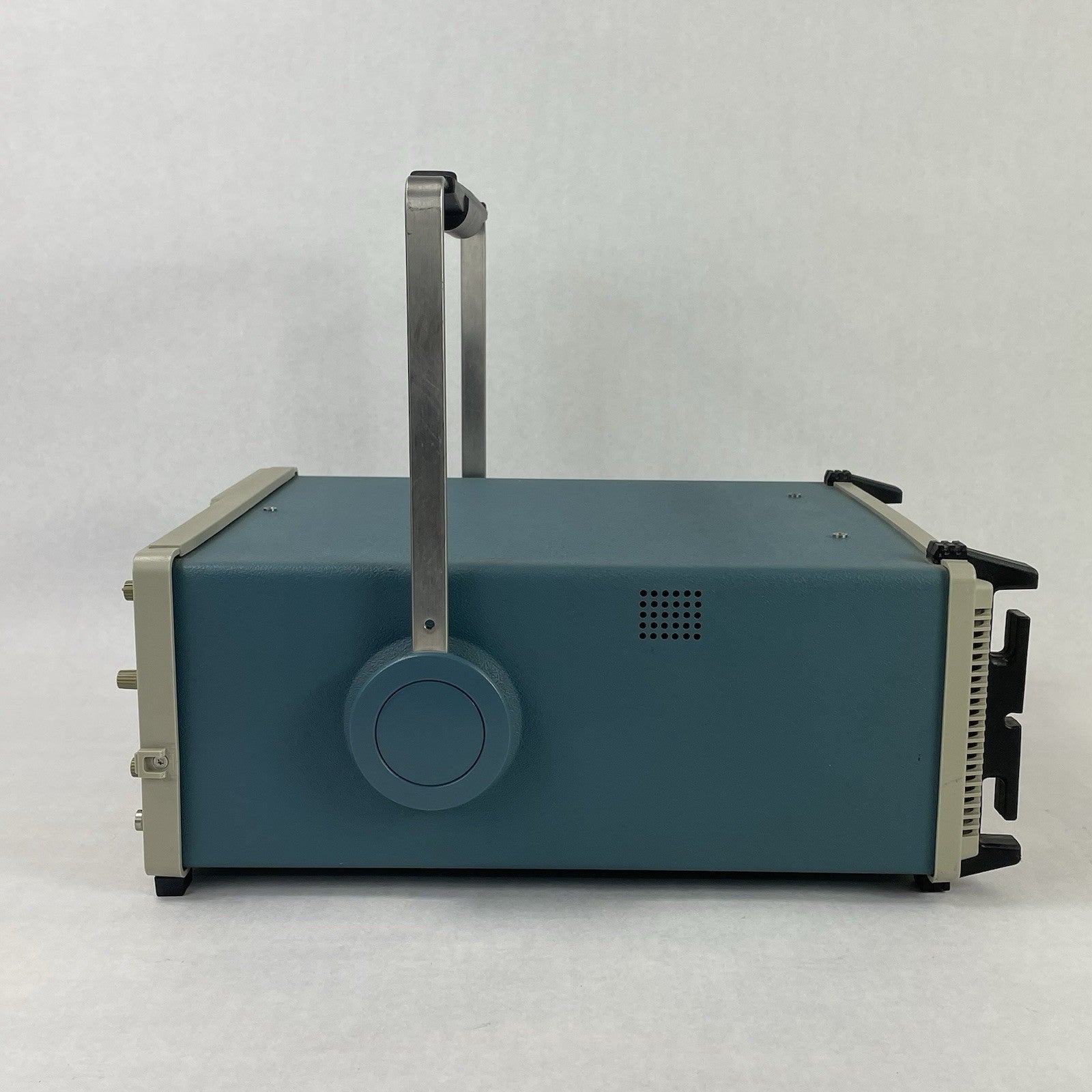 Tektronix 2445 150MHz 4-Channel Analog Oscilloscope