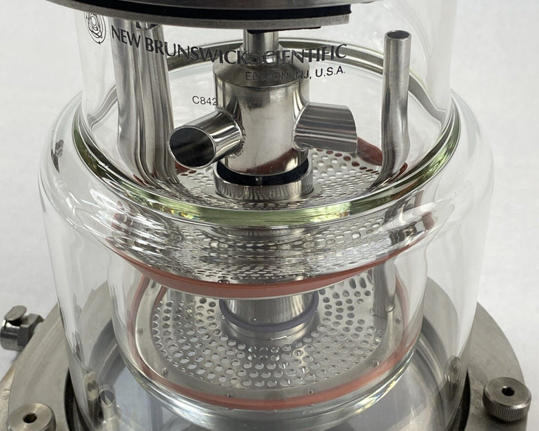 New Brunswick Scientific C842 Glass Jacketed Vessel Bioreactor
