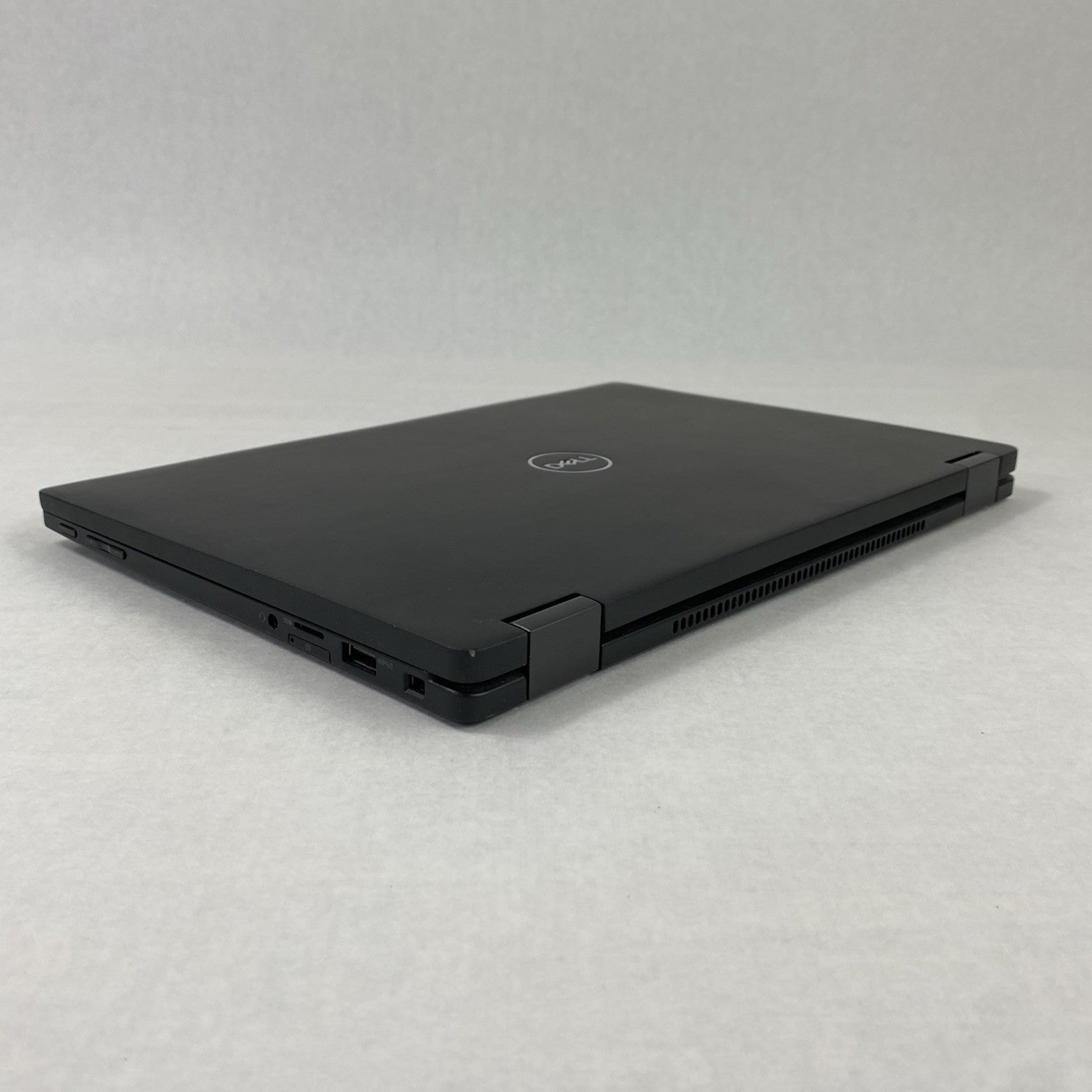 Dell Latitude 7390 2 in 1 13.3" Touch i5-8250U 1.60 GHz 8 GB RAM No HDD No OS