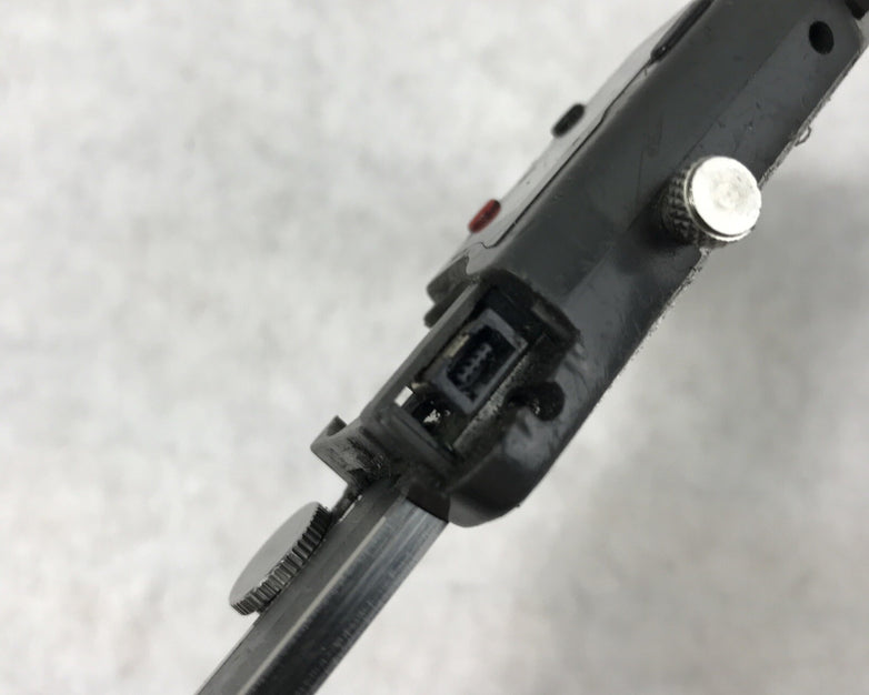 Starrett 799A-12/300 Electronic Caliper Micrometer 67621 - Missing Battery Cover