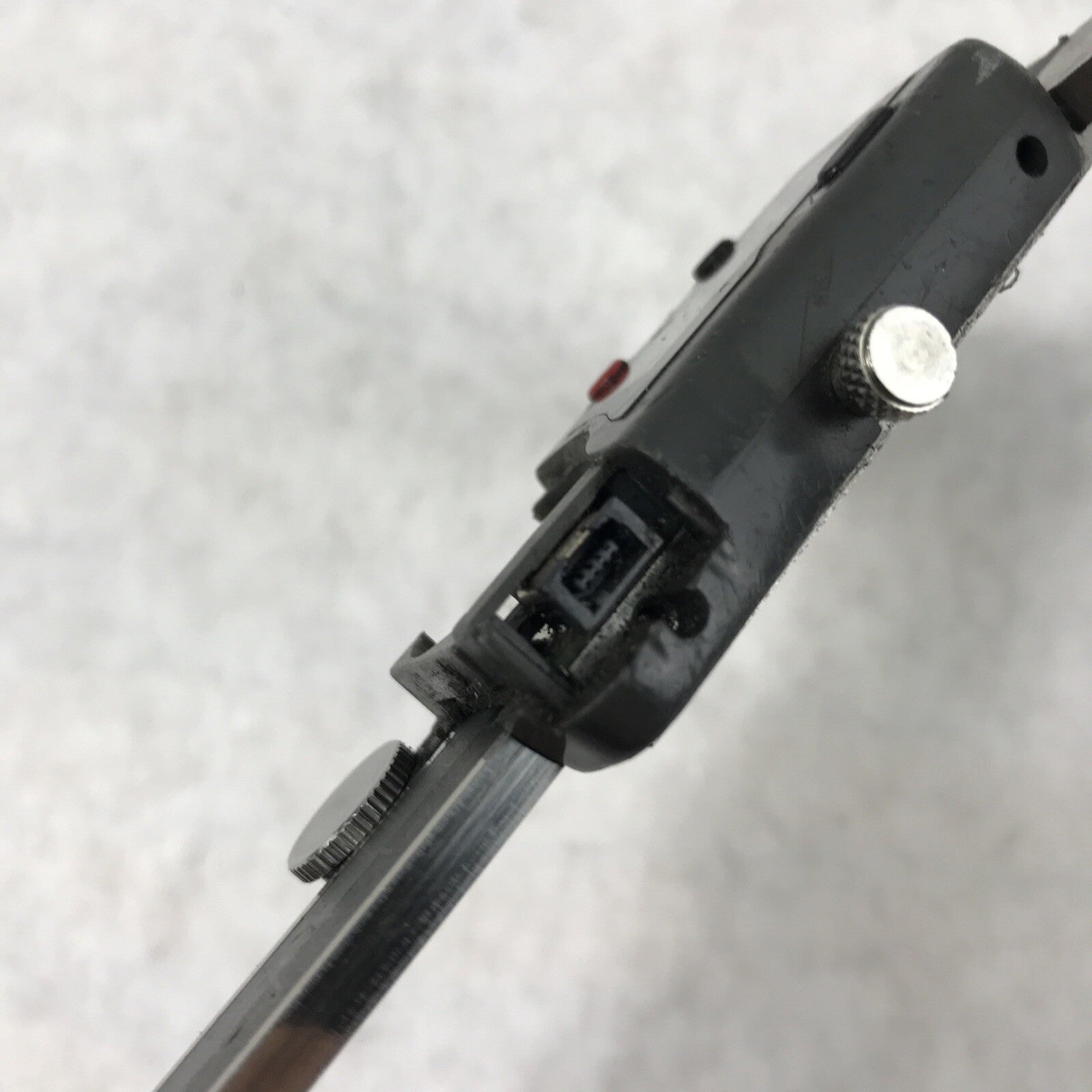 Starrett 799A-12/300 Electronic Caliper Micrometer 67621 - Missing Battery Cover