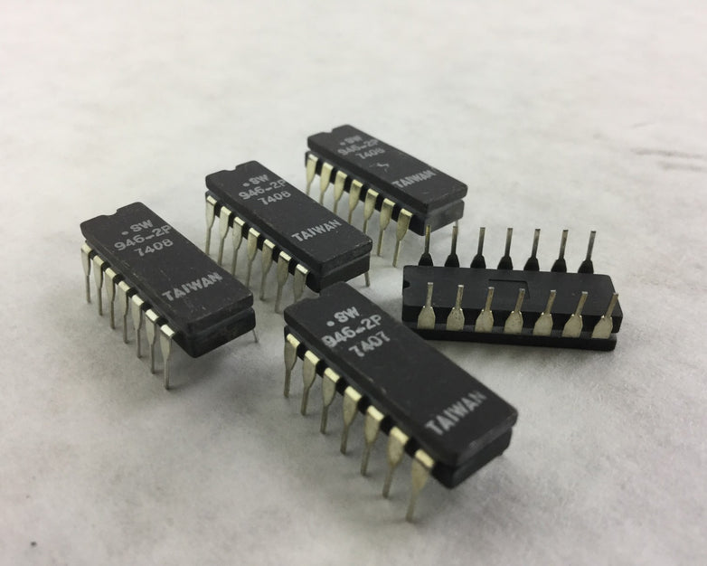 NEW SW 946-2P STEWART WARNER, Lot of 5, NEW 14-PIN