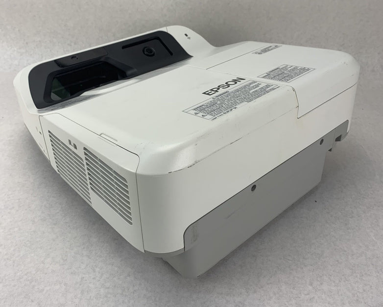 Epson PowerLite 695Wi H740A LCD Lamp Projector 26 Lamp Hours - No Remote
