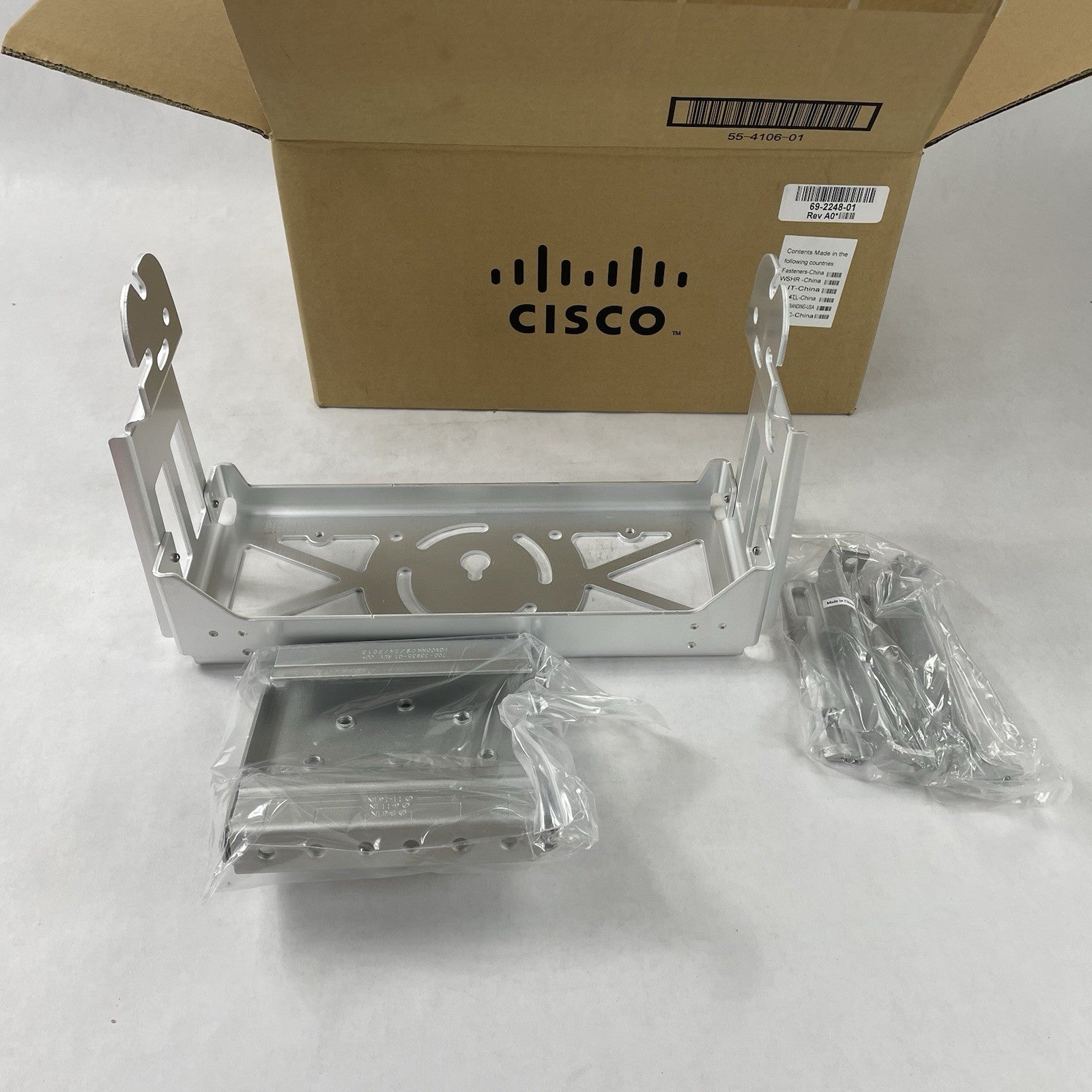 Cisco AIR-ACCPMK1550 Aironet 1550 Outdoor Access Point Pole-Mount Kit