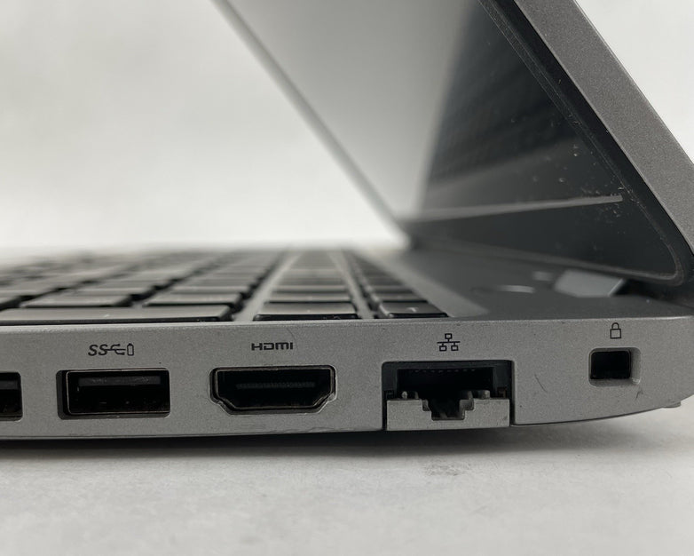 Dell Latitude 5510 15.6" i5-10210U 1.60 GHz 8 GB RAM No SSD/OS/AC - Worn READ