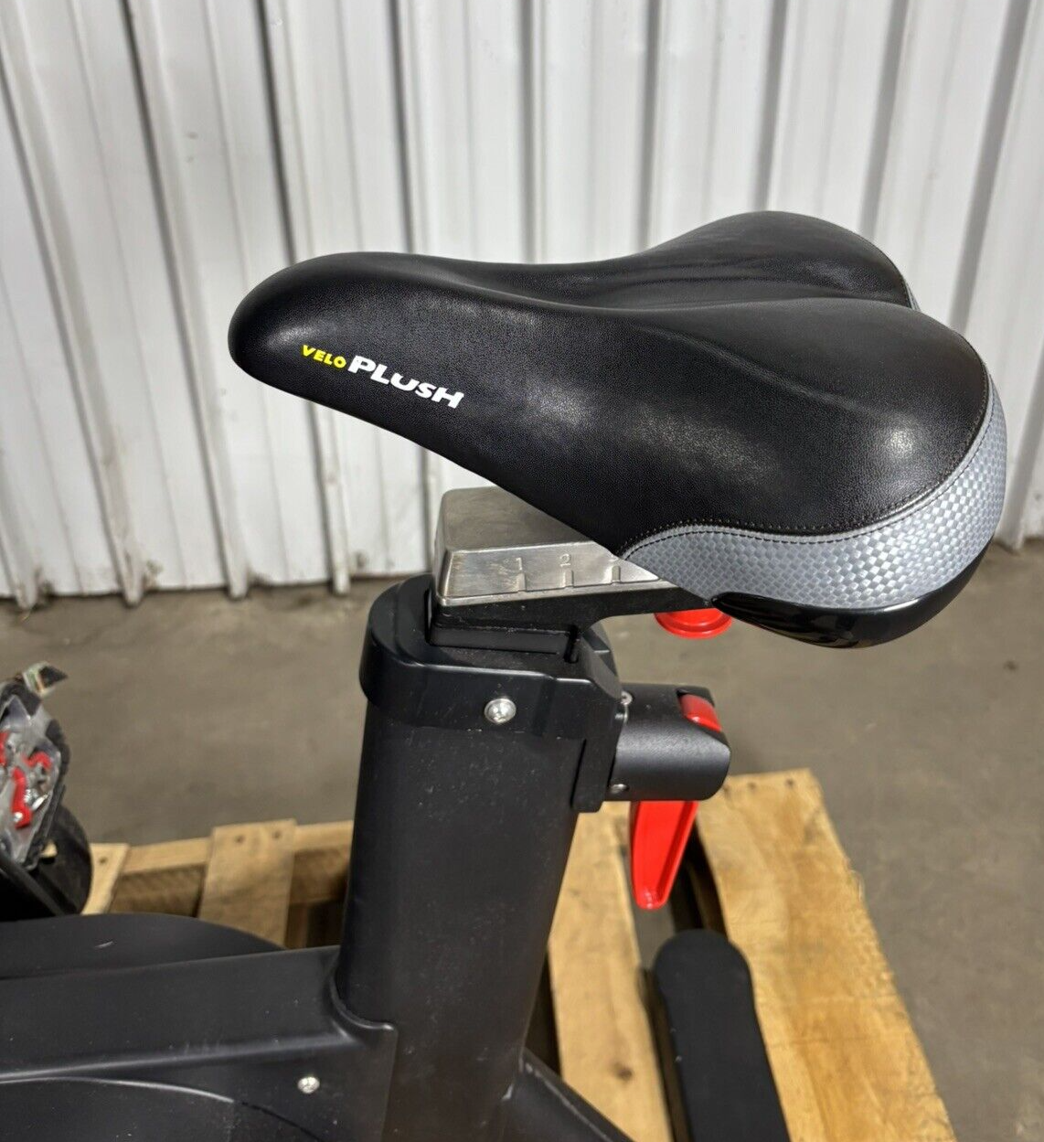 Expresso HD Interactive Upright Bike Tested Works Screen Freezes