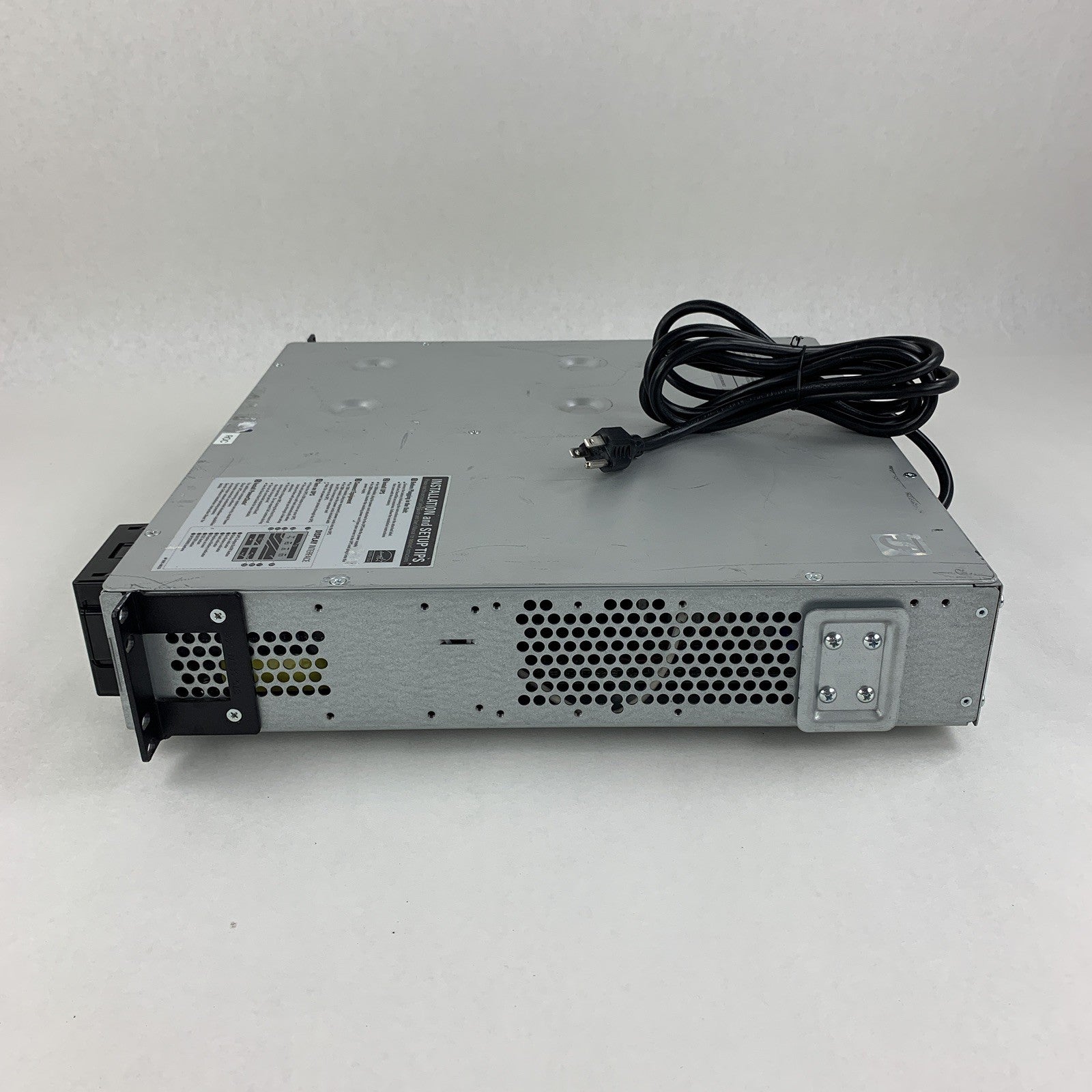 APC SMT1000RM2U Smart UPS Back Up Tested W/ AP9630 No Batteries No Faceplate