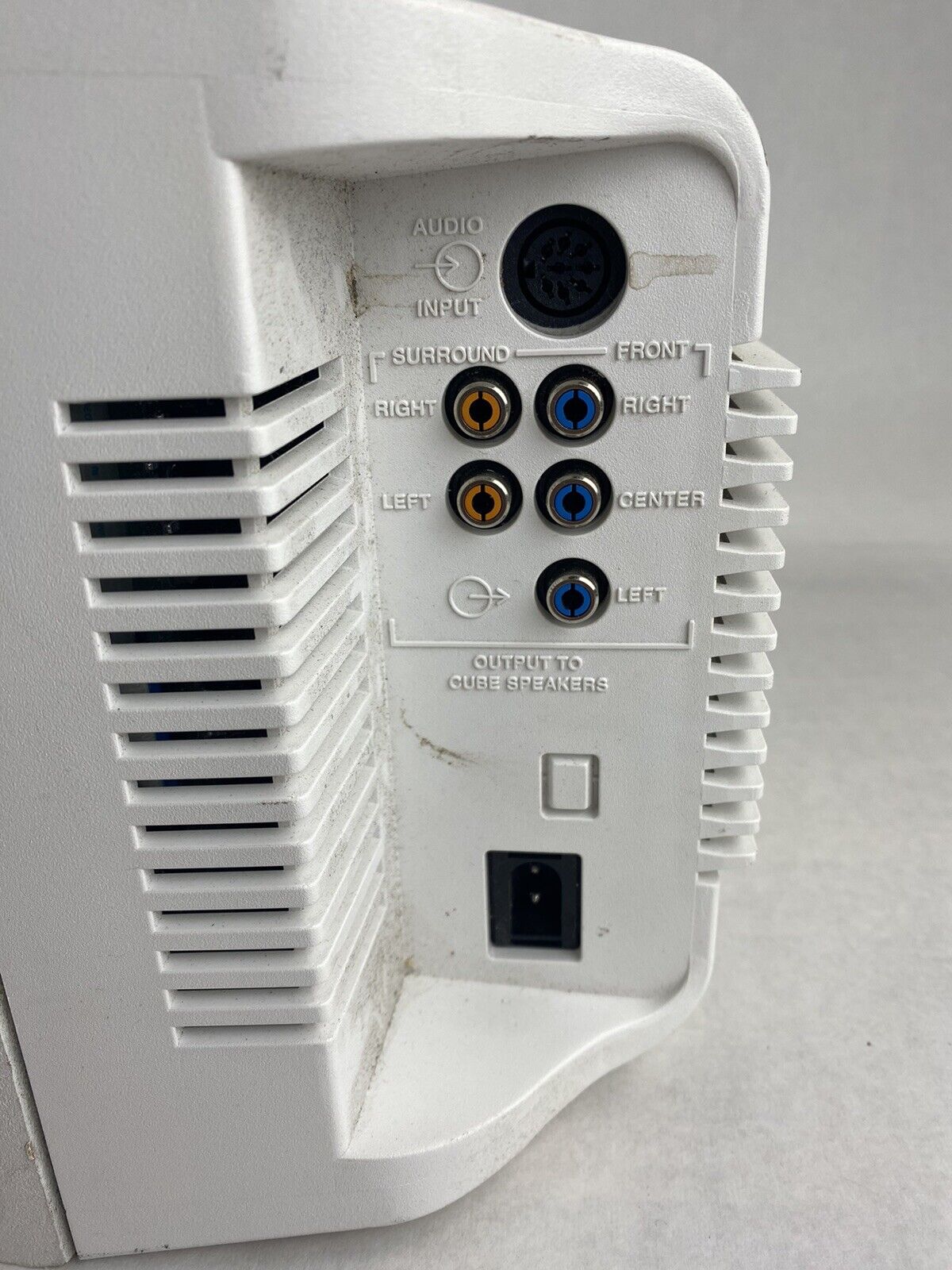 Bose Powered Acoustimass 9 Speaker System White 120v Subwoofer Untested