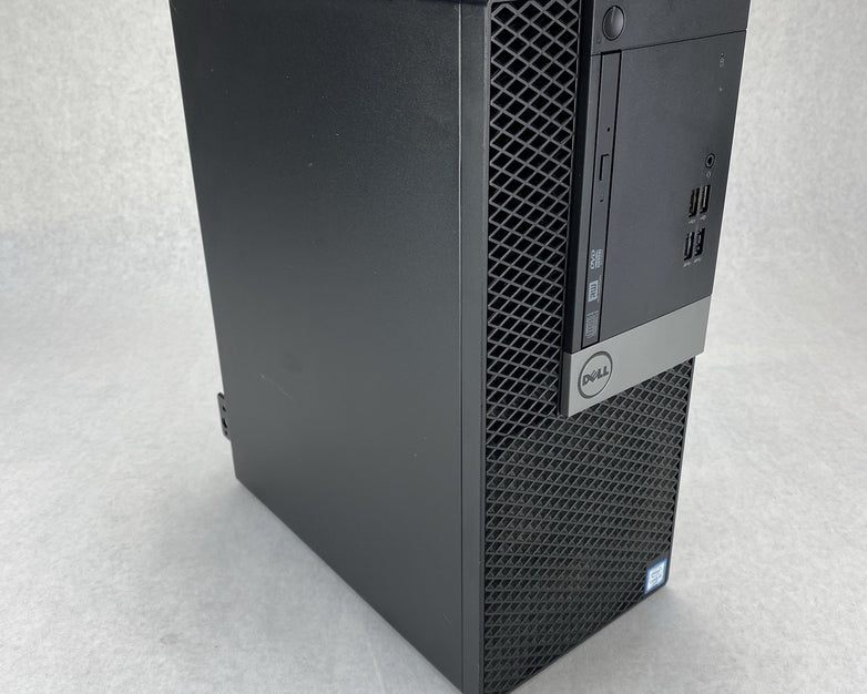 Lenovo ThinkCentre M900 SFF Intel Core i7-6700 3.4GHz 8GB RAM No HDD No OS
