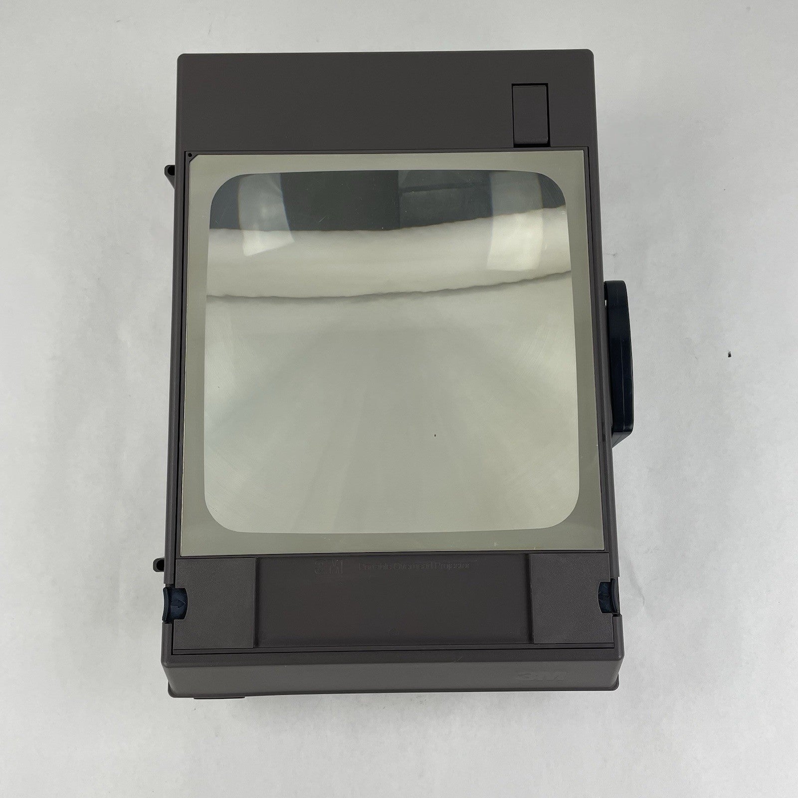 3M 2000AG Overhead Projector For Parts Not Working