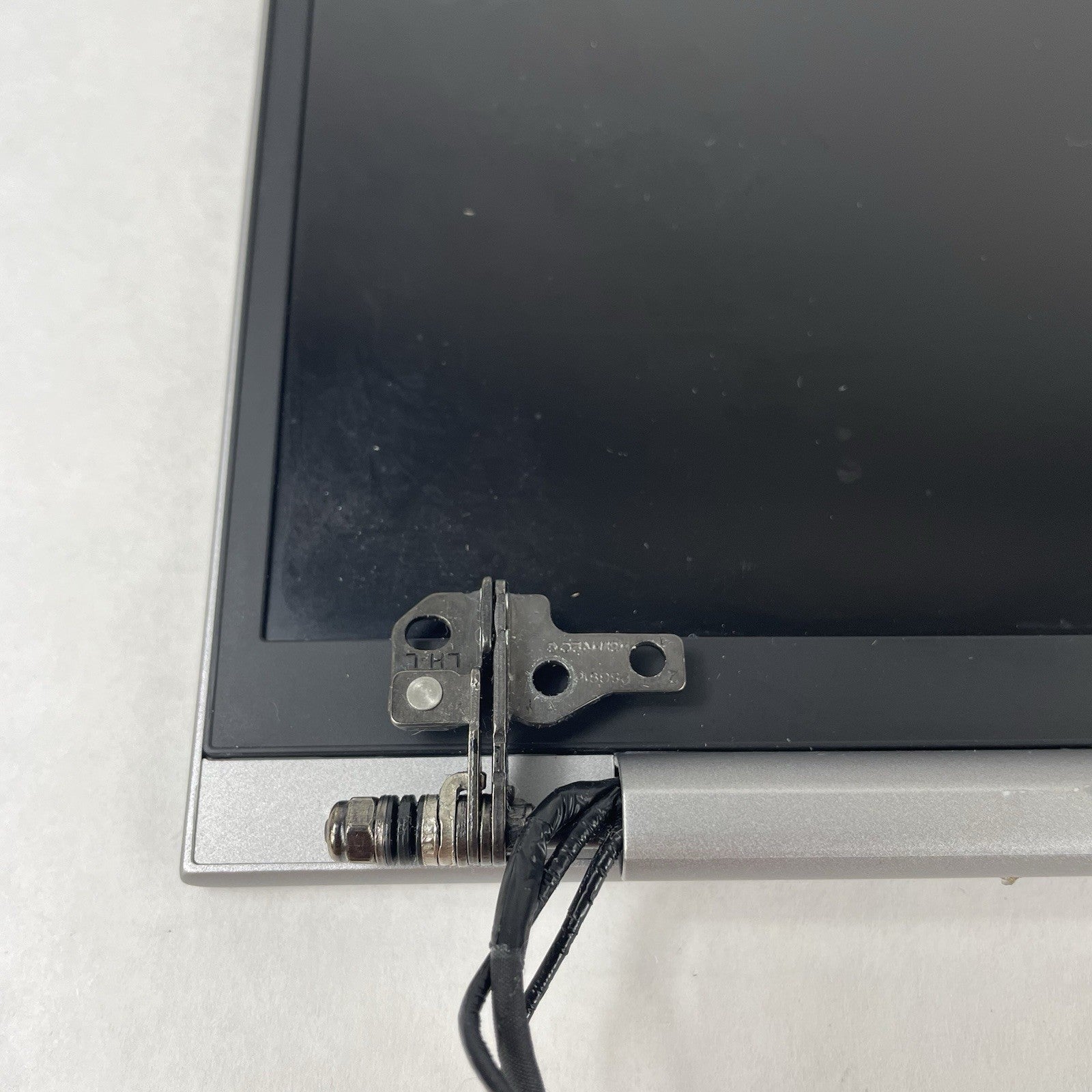 HP Zbook Firefly G10 16" WUXGA 1920x1200 Non-Touch Screen Assembly - Untested3
