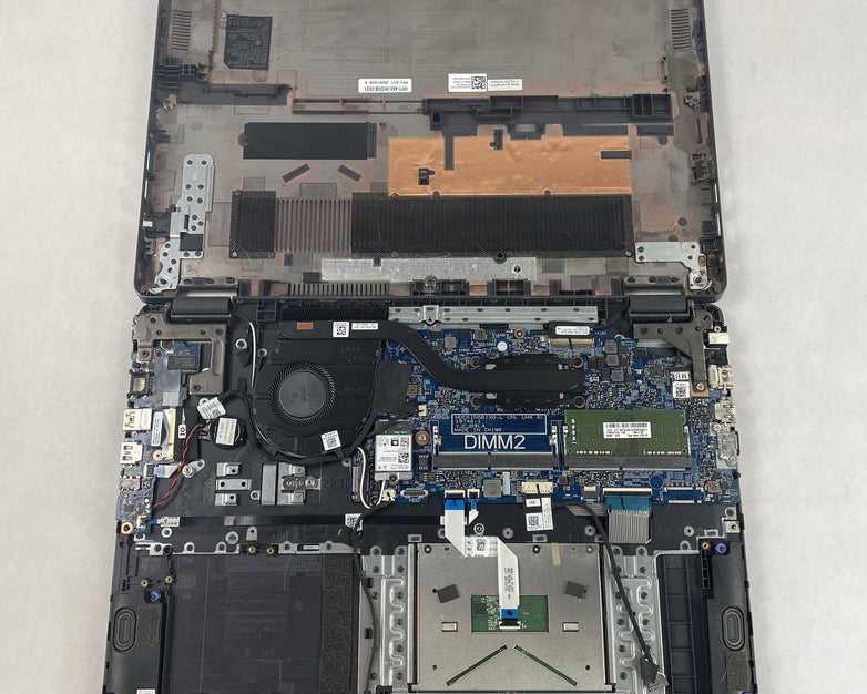 Dell Latitude 3510 15.6" i7-10510U 1.80 GHz 8 GB RAM No SSD/OS/AC/Batt