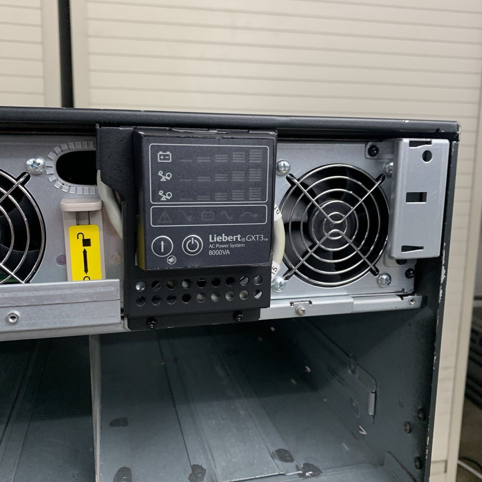 Emerson-Liebert GXT3-8000RT208 8000va 240v UPS Fault A and B Parts and Repair3