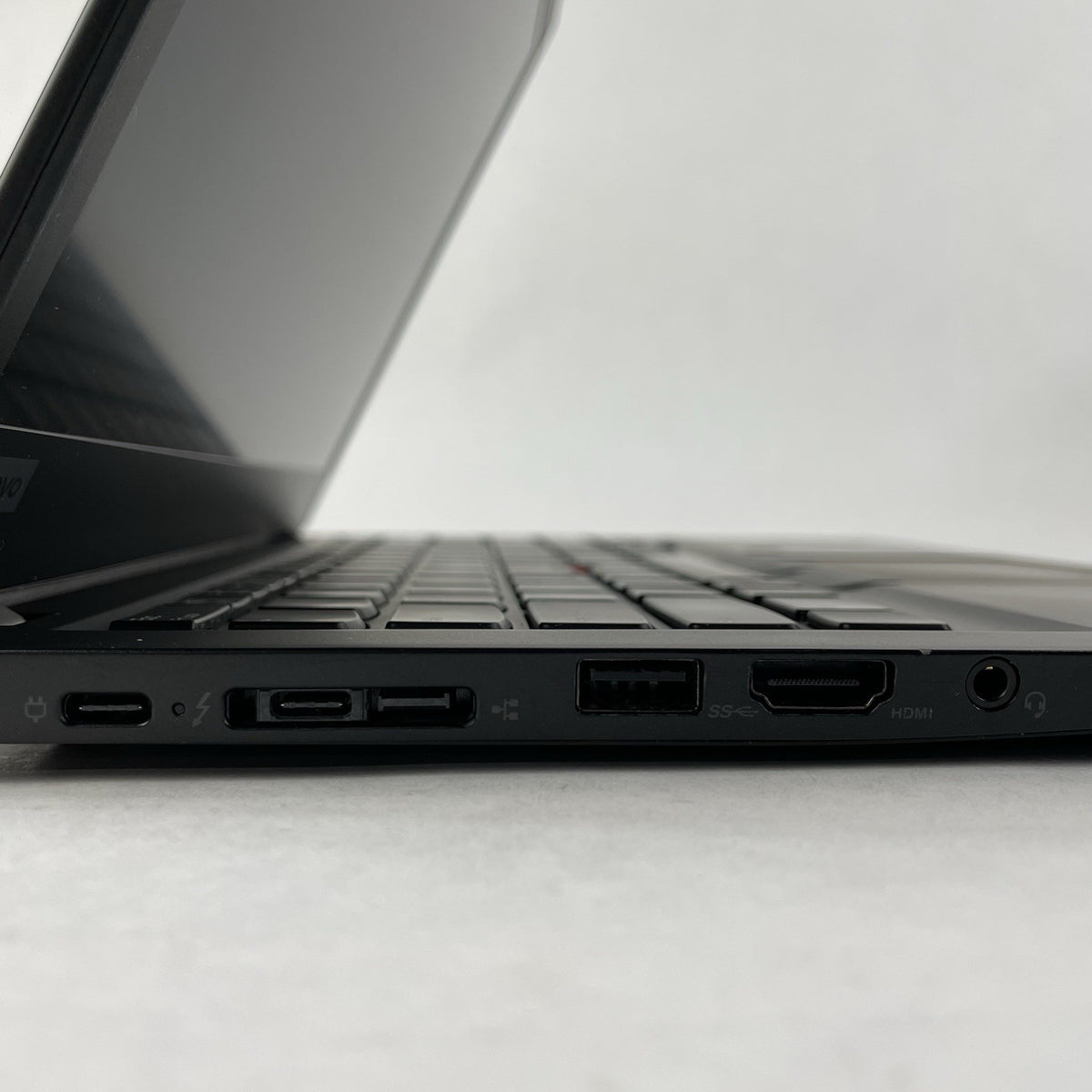 Lenovo ThinkPad T490s 14" i5-8365U 1.60 GHz 8 GB RAM No SSD/OS/AC7