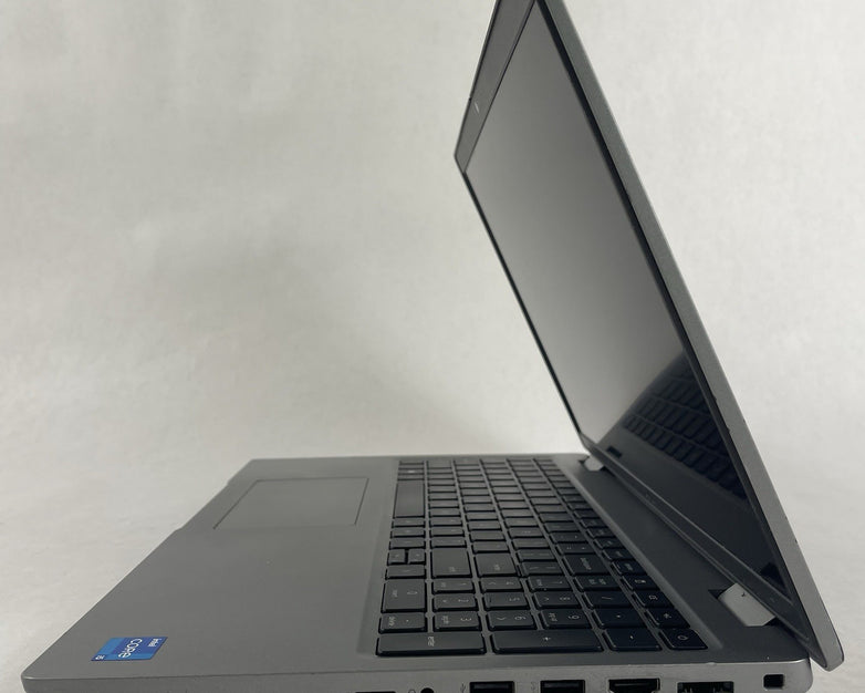 Dell Latitude 5520 15.6" i5-1135G7 2.40 GHz 8 GB RAM No SSD/OS/AC/Batt - READ