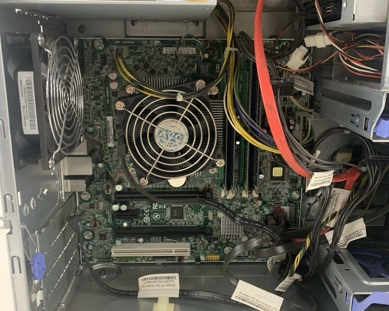 Lenovo ThinkServer TS140 70A4-001MUX E3-1225 V3 3.2 GHz 16 GB Ram No OS No HDD