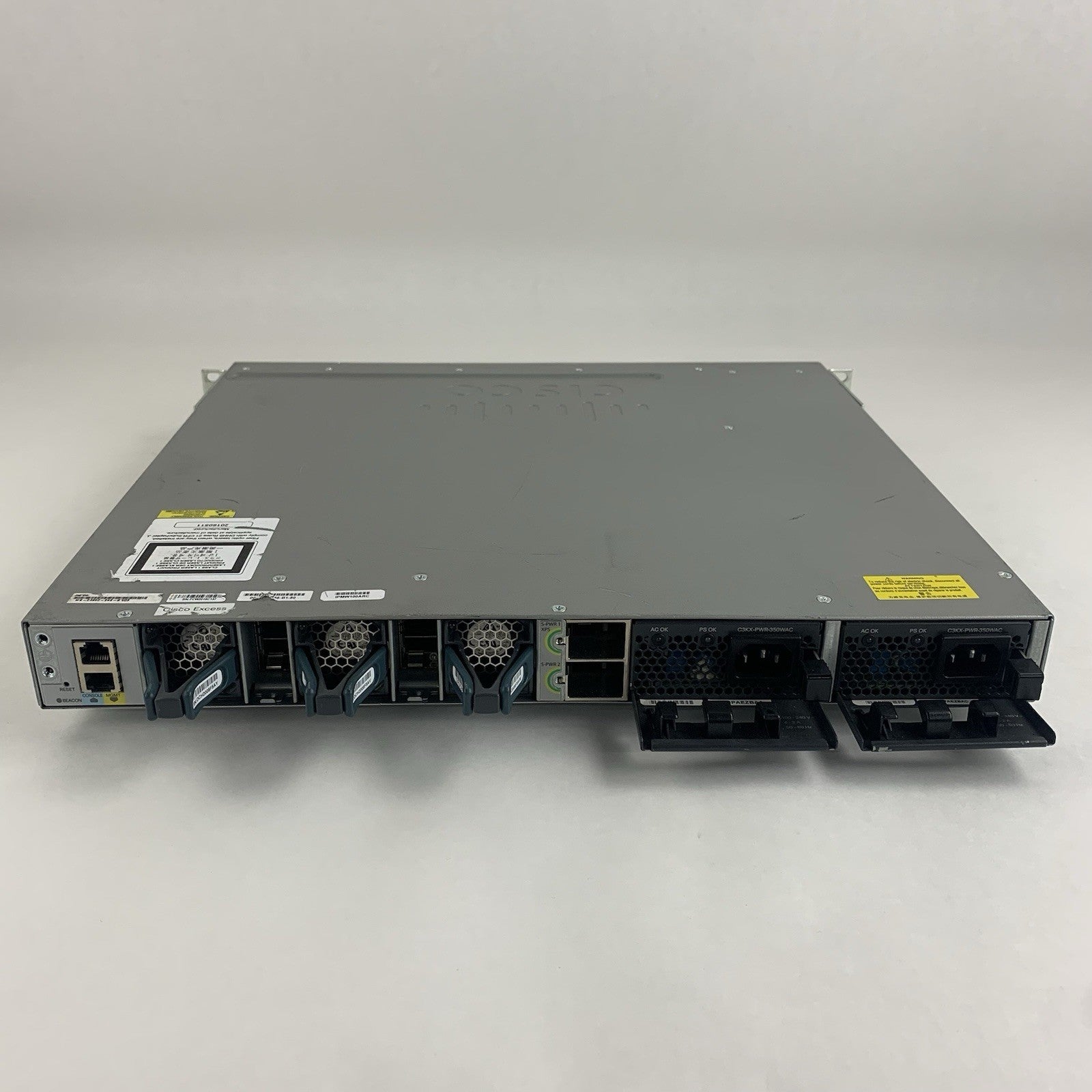 Cisco WS-C3850-24S-S Catalyst SFP Switch 3850 24 Port Tested w/ C3850-NM-2-10G6