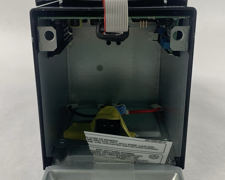 APC SMT750 UPS Smart-UPS 6 Outlet 120V Tested No Batteries