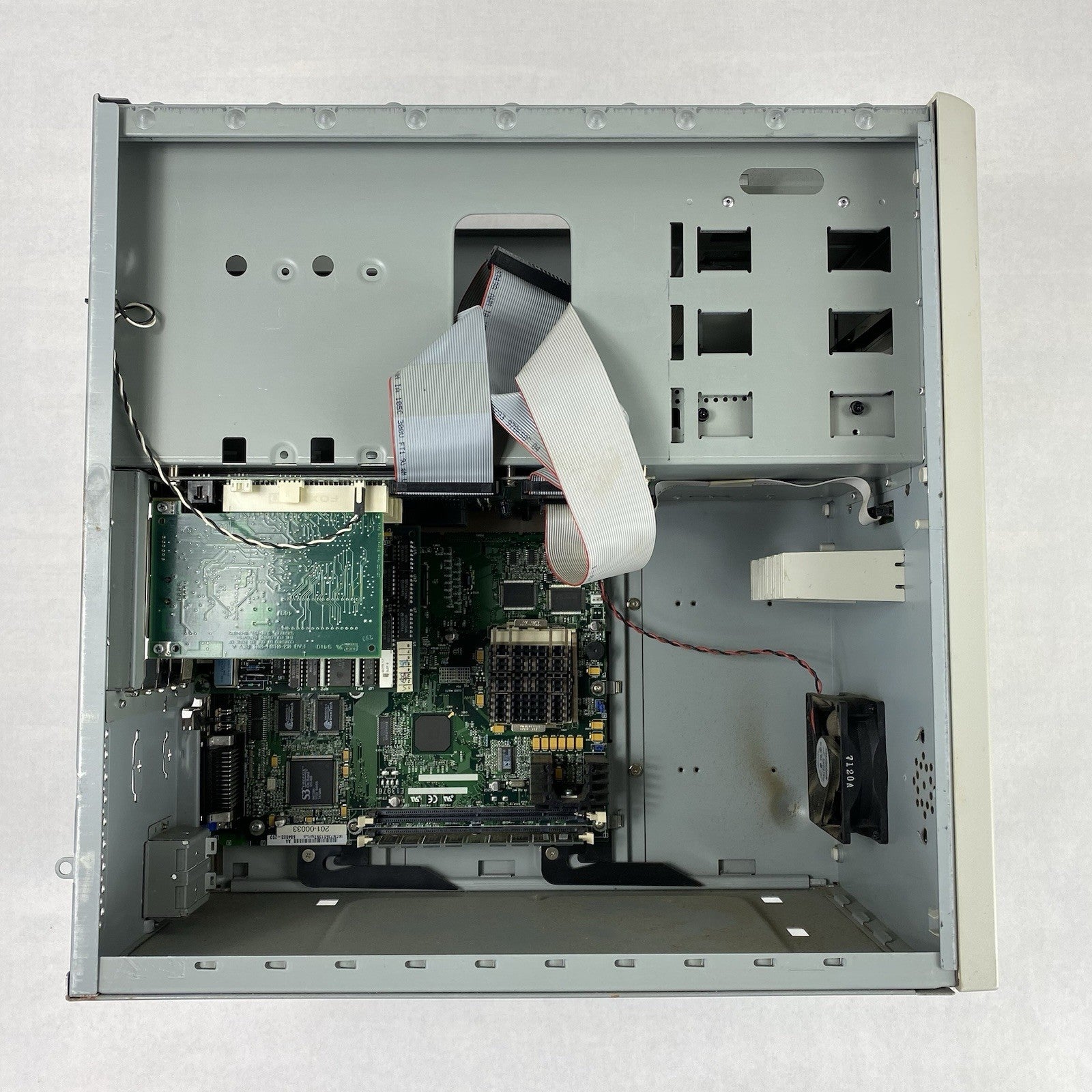 NEC PowerMate Enterprise MT Pentium MMX 200MHz 32MB RAM No HDD No OS