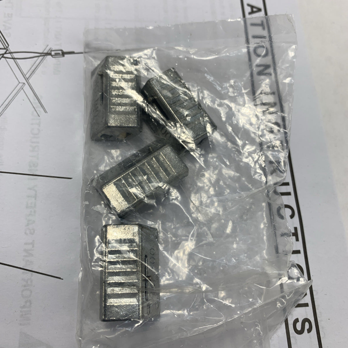 Chief CMS440 Speed-Connect Above Tile Suspended Ceiling Kit - Open Box6
