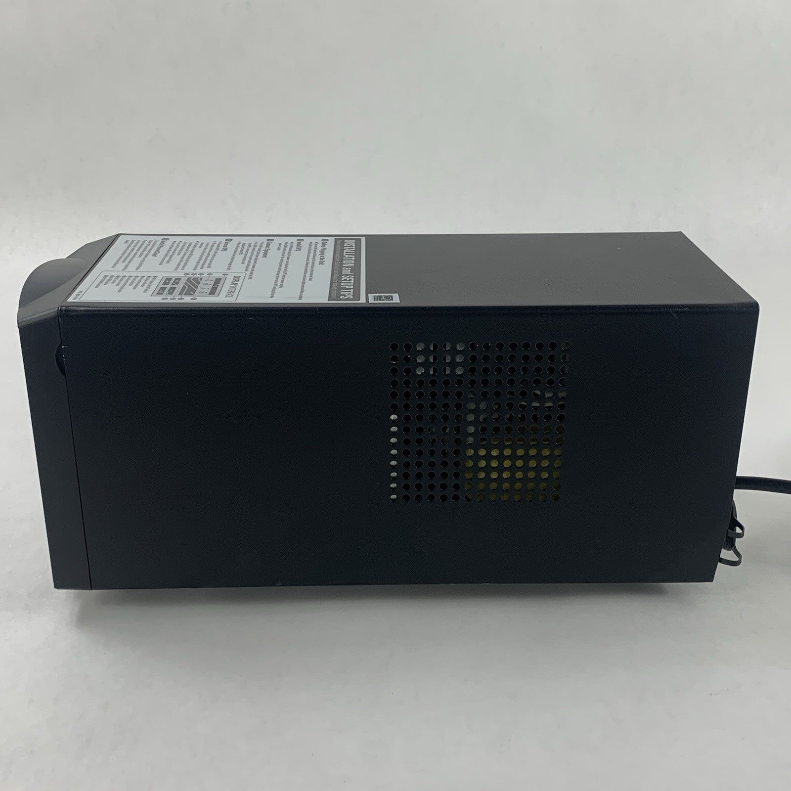 APC SMT750 UPS Smart-UPS 6 Outlet 120V Tested No Batteries6