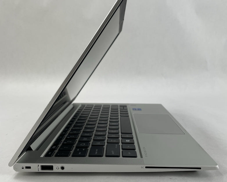 HP ProBook 630 G8 13.3" i7-1165G7 2.60 GHz 8 GB RAM No SSD/OS/AC