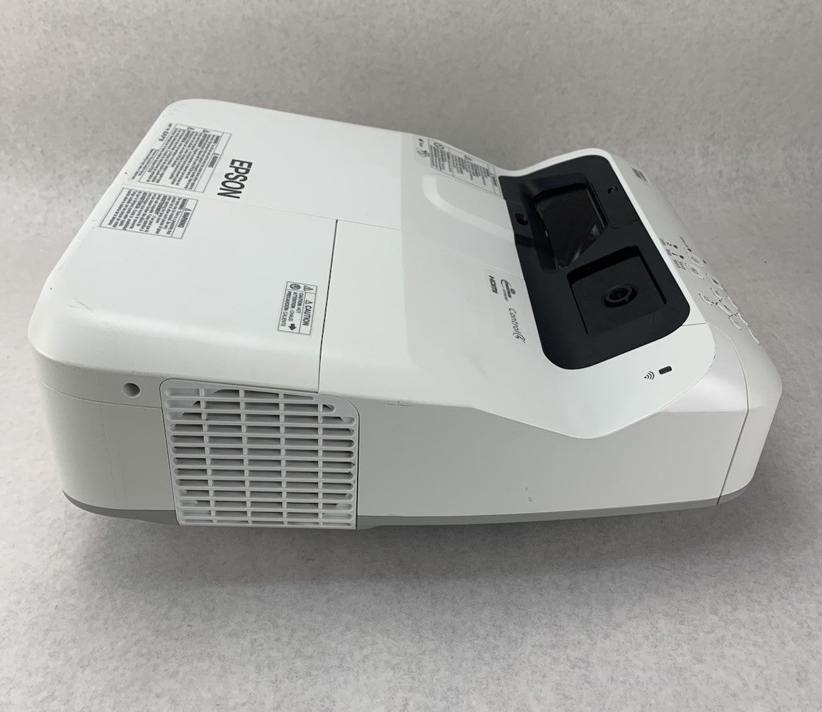 Epson PowerLite 695Wi H740A LCD Lamp Projector 1025 Lamp Hours - No Remote2