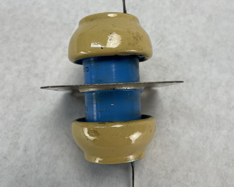 DS 030070 RF Power Feed-Through Capacitor
