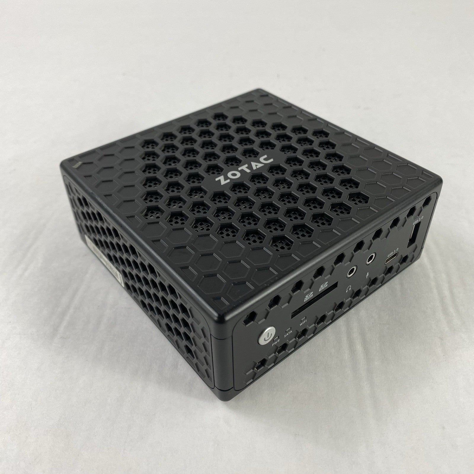Zotac ZBox-C1327NANO Micro Intel Celeron N3450 1.1 GHz 8 GB RAM No HDD/OS/AC0