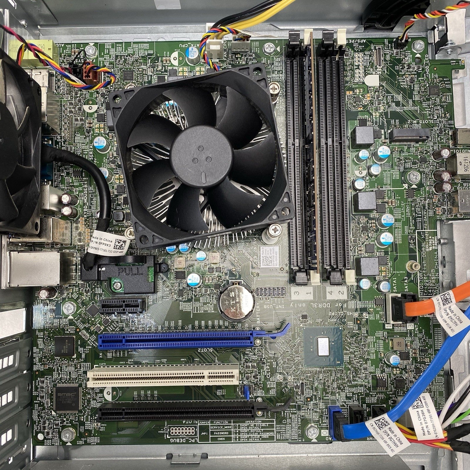 Lenovo ThinkCentre M900 SFF Intel Core i7-6700 3.4GHz 8GB RAM No HDD No OS