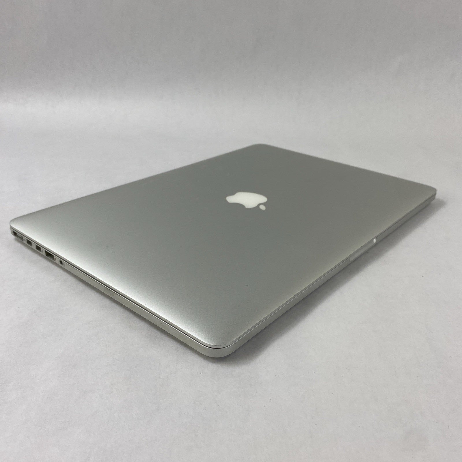 Apple MacBook Pro A1398 2012 Retina 15" i7 8GB RAM 500GB SSD - Service Battery16