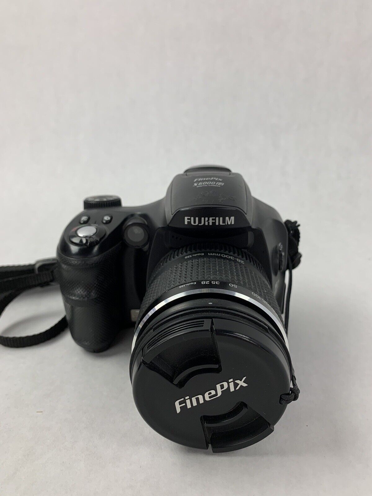 Fujifilm FinePix S6000fd Optical Zoom Digital Camera