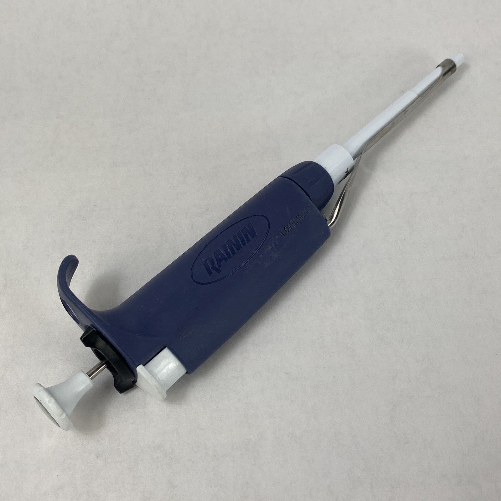 Rainin Pipetlite L100 LTS 100 10-100 µL Single Channel Handheld Manual Pipette0