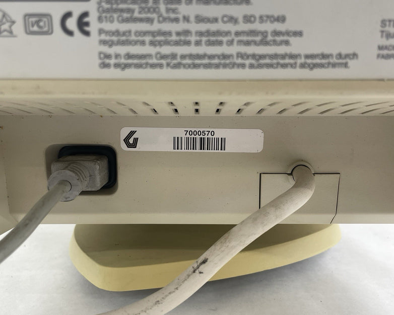 Gateway CPD-GF250T CRT Monitor 85HZ Tested