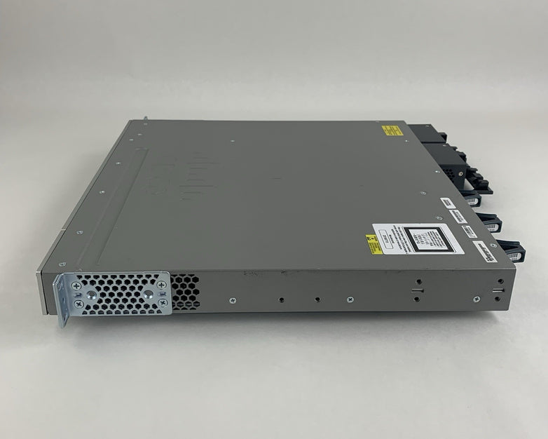 Cisco WS-C3850-48P-L V07 48-Port PoE Switch Tested w/ C3850-NM-4-10G 2x PSU