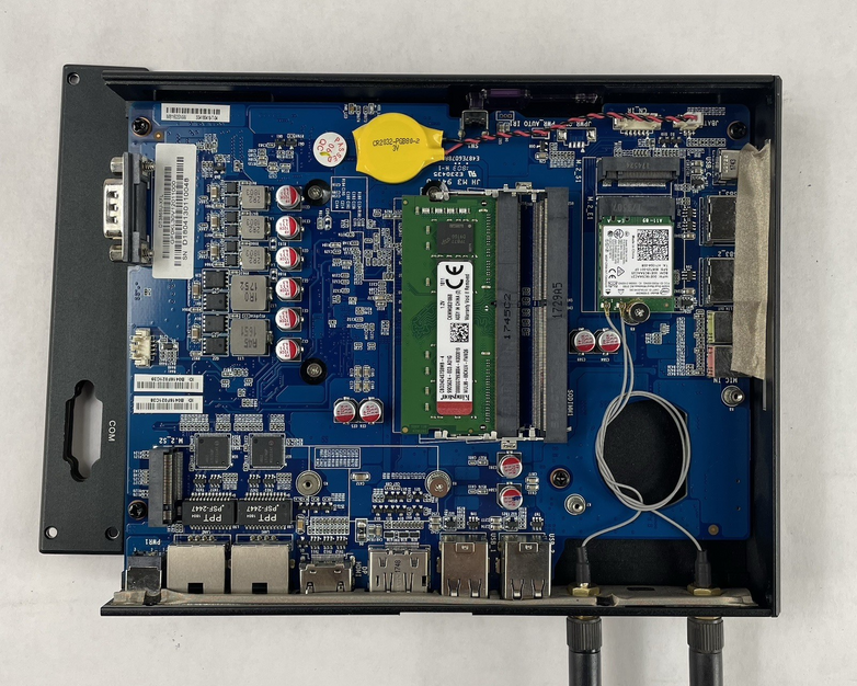 Mvix Xhibit Plus Celeron 3865U 1.80 GHz 4 GB RAM No SSD/OS/AC