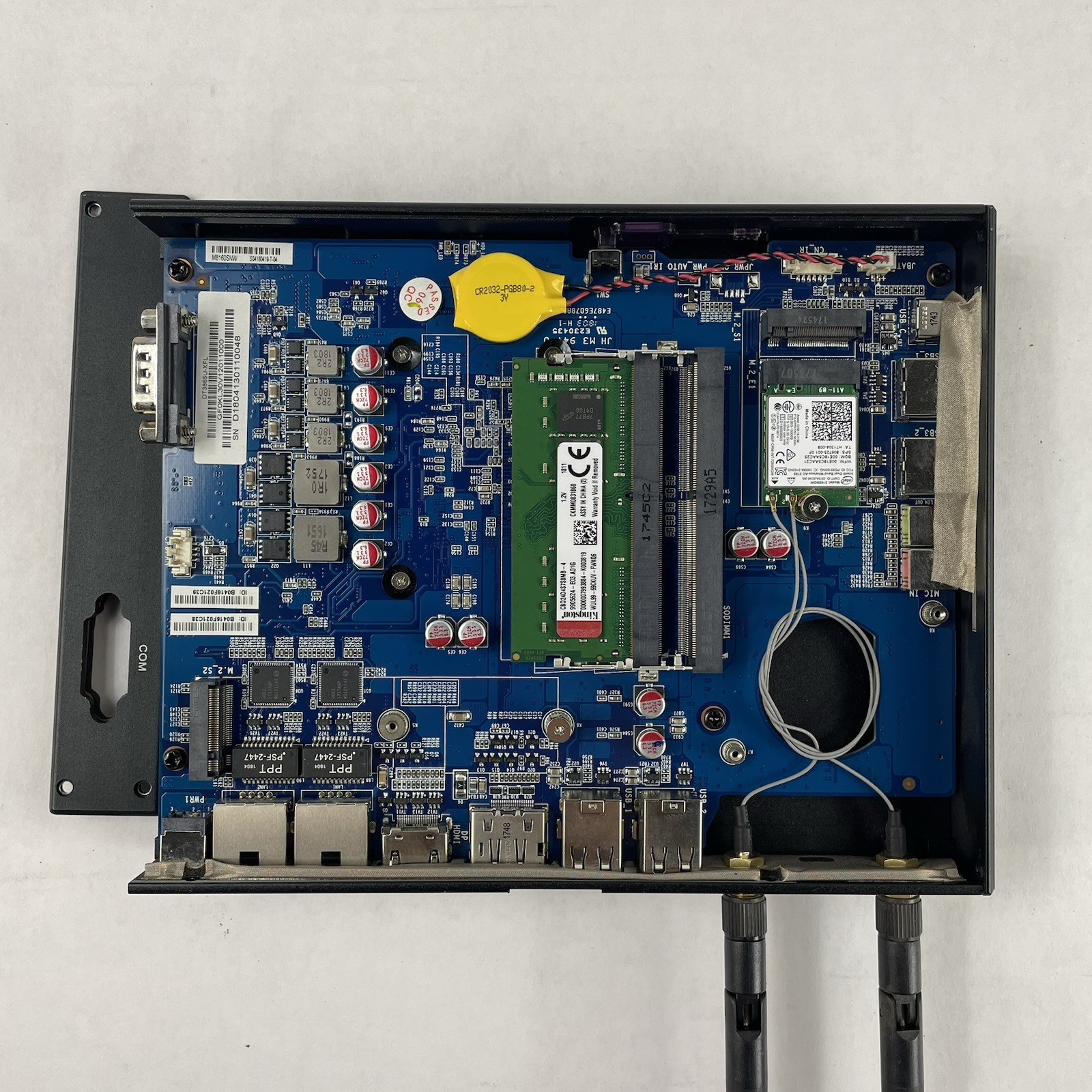 Mvix Xhibit Plus Celeron 3865U 1.80 GHz 4 GB RAM No SSD/OS/AC10